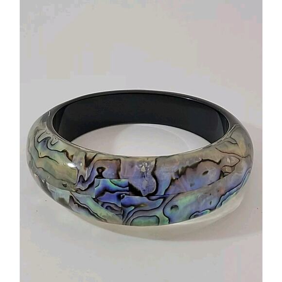 Vintage Abalone Encased Lucite Bangle Bracelet Stunning 2.75 Inches‎ - Picture 1 of 9